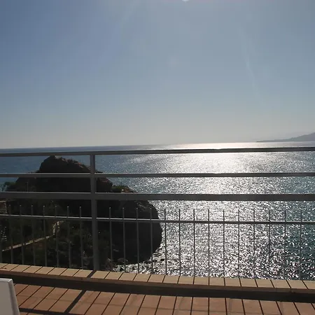 Blue Bay Apartmanhotel 4*
