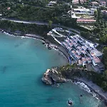 Aparthotel Blue Bay 4*