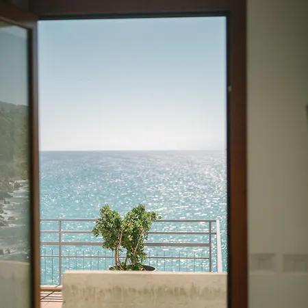 Blue Bay 4*