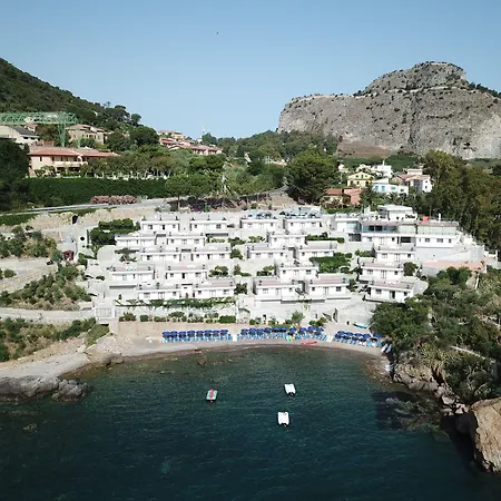 Blue Bay Apart Otel Cefalù