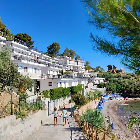 Blue Bay Aparthotel 4*