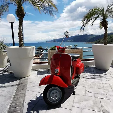 Blue Bay 4*