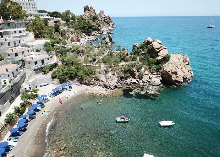 Blue Bay Aparthotel 4*