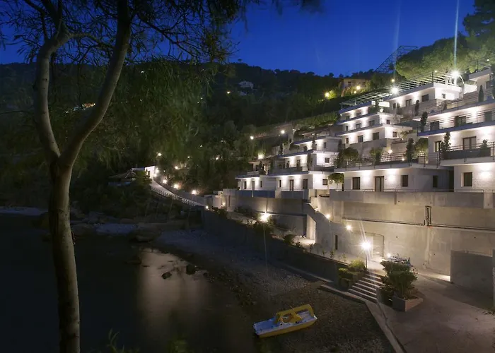 Aparthotel Blue Bay 4*